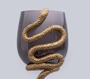 Superbe porte-bougie en forme de serpent le plus attrayant idéal pour la décoration de la table à manger du salon et de la pièce maîtresse - Product Image 2