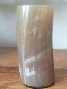 แก้วมักลายเขาควายแต่งได้ตามต้องการพิมพ์โลโก้ได้ทุกขนาดสำหรับสไตล์ไวกิ้งโดยงานฝีมือรูปพระจันทร์เสี้ยว - Product Image 2