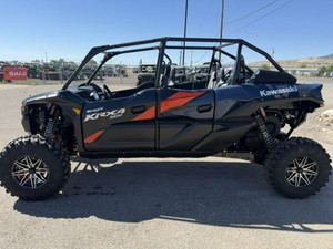 OFERTA ESPECIAL Kawasaki TERYX KRX4 1000 UTV 4x4 de 4 Tiempos con Certificación EPA/EEC, Bloqueo de Diferencial, 1000W de Potencia, Resistente al Agua - Product Image 3