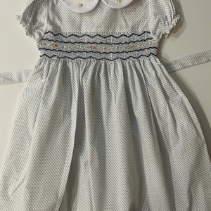 Robe en lin doux smocké faite à la main pour bébé filles Style décontracté pour le premier anniversaire de l'enfant en bas âge OEM Made in Vietnam - Product Image 4