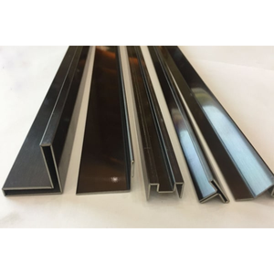 Profilés carrés en alliage d'aluminium de la série OEM 6000 avec service de coupe pour les décorations - Product Image 5