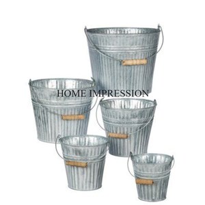 Top Quality Decorative Garden Flower Pots And <b>Planter</b> Hanging Facility Wall <b>Planter</b> Set Of 3 Handmade Galvanized <b>Planter</b> Supply - Product Image 6