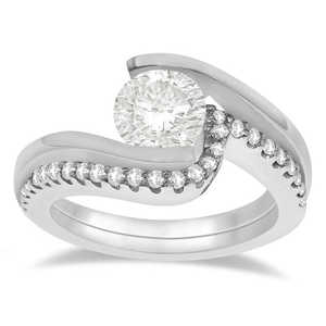 ชุดเครื่องประดับทองคำขาว 18K ชุดแหวนหมั้นเพชรแบบ Tension Set และแหวนแต่งงาน - Product Image 2