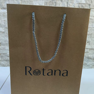 Sacs d'emballage en papier réutilisables de luxe écologiques sur mesure avec taille et logo personnalisés - Product Image 2