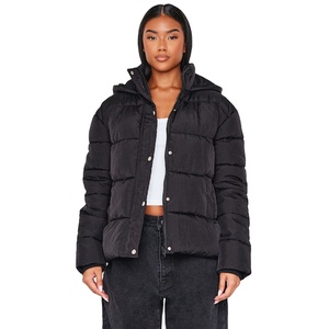 Veste matelassée personnalisée OEM coupe-vent et imperméable en tricot uni teint pour femme, hiver, grande taille, chaude, de haute qualité - Product Image 1