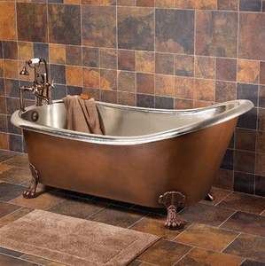 Baignoire autoportante en cuivre pour des aménagements de salle de bain luxueux, améliorant l'espace avec un design audacieux et une texture métallique chaude - Product Image 4