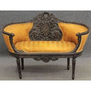 Dernier siège en velours jaune design avec matériau en bois Chaise de canapé décorative pour scène de mariage Fournisseur en gros Chaise de fête pour événements - Product Image 3