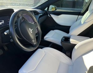 Tesla Model S d'occasion 2024, conduite à gauche, berline électrique d'occasion, sièges en cuir, écran tactile, caméra arrière, phares au xénon - Product Image 4