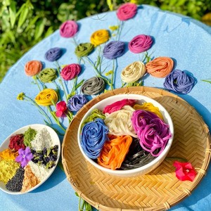 เส้นก๋วยเตี๋ยวสีสันสดใสจากเวียดนามผสมสมุนไพรเพื่อผู้บริโภคที่ใส่ใจสุขภาพ - Product Image 5