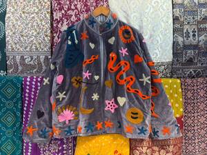 Velvet Mandarin Collar Quilted <b>Reversible</b> Eco-Friendly Cotton <b>Jacket</b> Hand Embroidery Patchwork Design Full Sleeve Autumn Women's - Product Image 5