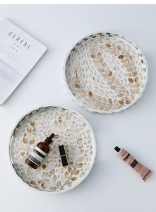 Bandeja de servicio de alta calidad para restaurante, accesorio decorativo con incrustaciones de conchas, fregona, con mango, bandejas redondas, hechas a mano - Product Image 4