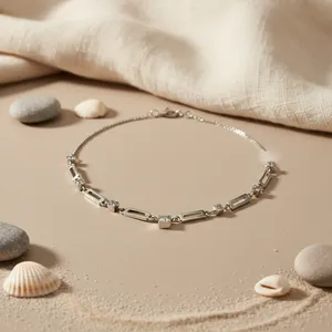 Collar Gargantilla Geométrico de Plata 925 Art Palace con Circonitas Corte Baguette, Cadena de Eslabones Minimalista y Moderna para Uso Diario de Mujer - Product Image 1