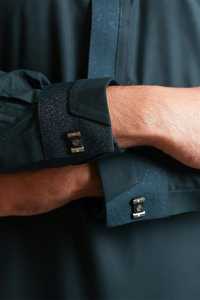 Vêtements islamiques Robes Abaya musulmane en gros Arabie Saoudite Longue Kaftan Thobe pour hommes 2023 Thobes respirants pour hommes - Product Image 2