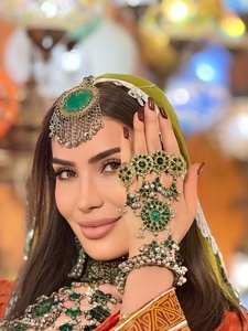 Tenue afghane élégante personnalisable à manches longues entièrement évasée Kuchi Afghani robe de soirée perlée dentelle Chunni pantalon bouton - Product Image 2