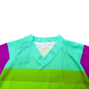 Chemise de motocross unisexe pour l'entraînement Tissu respirant à séchage rapide Logo personnalisé Fournisseur OEM Fabriqué au Pakistan - Product Image 4