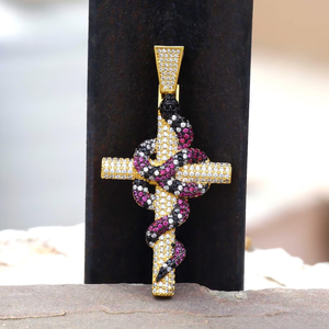 Colgante de cruz de serpiente con incrustaciones de moissanita, estilo hip hop, religioso, de lujo, de plata 925, llamativo, para hombre y mujer - Product Image 1