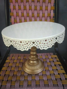 Hot Antique Rond En Métal Gâteau Stands Blanc Piédestal Dessert Titulaire De La Fête De Mariage Décoration pour Offre Spéciale produit - Product Image 4
