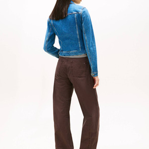 Chaqueta Vaquera Clásica para Mujer, Moderna 2025/2026, Elegante y Duradera para Uso Diario, Tejida, Transpirable, Hecha con Algodón Premium y Bambú - Product Image 2