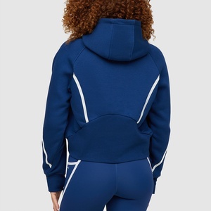 Conjunto Deportivo Personalizado con Logotipo OEM para Mujer, Sudadera con Capucha Corta y Pantalones Deportivos con Bordado, Ropa Informal - Product Image 5