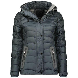 Blouson bomber matelassé respirant en toile tricotée pour femme avec capuche, manteau d'hiver coupe ample avec doublure en coton - Product Image 5