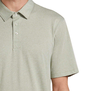 Camiseta de golf transpirable para hombre al por mayor, con logo bordado personalizado, de lona, antiarrugas, con bolsillo, de manga corta, de punto. - Product Image 3