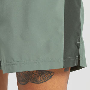 Short d'entraînement de gymnastique personnalisé pour hommes avec logo personnalisé Short athlétique de forme physique et sportive à motif solide Fabrication OEM - Product Image 6