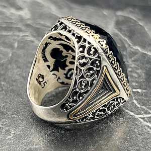Anillo de Plata de Ley para Hombre Hecho a Mano con Ónix Negro, Estilo Vintage Cuadrado, Grabado de Ojo, Chapado en Oro de 18K, Regalo Único para el Día del Padre - Product Image 5
