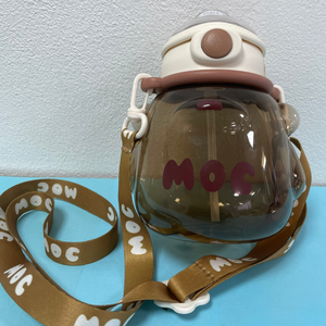 Pavico PET Phu Tho Vietnam Bouteille d'eau de gymnastique cylindrique sans BPA avec joint de pompe pour utilisation de shampooing - Product Image 4