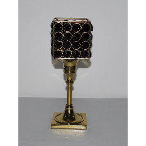 Luxueux support votif en acier inoxydable avec finition perlée en cristal parfait pour la décoration de vaisselle et l'affichage de bougies - Product Image 4