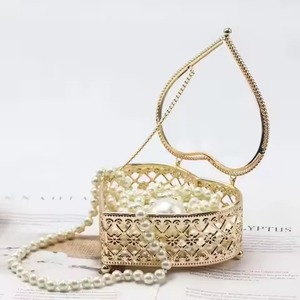 Boîte à bijoux en métal et en verre, qualité de luxe, cadre en métal doré, cadeaux de mariage, boîte à bijoux de présentation - Product Image 3