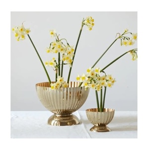 ชามดอกไม้โลหะทรงกลมสีทองสำหรับตกแต่งบ้านและสำนักงานชามดอกไม้แฮนด์เมด - Product Image 2