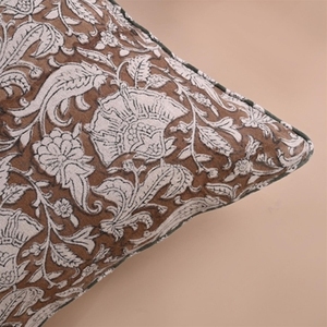 Coussin en lin réversible à fleurs modernes Matériau en coton uni à la main Maison Hôpital Hôtel Portable Design Bloc Imprimé Fleur - Product Image 2