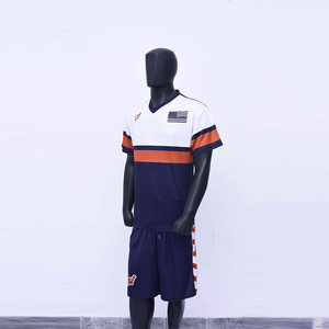 Street-Wear Summer Custom Men's Short Set Camiseta de alta calidad y pantalones cortos Conjuntos para hombres - Product Image 5