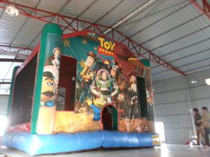 Château gonflable en PVC combiné pour parc d'aventure et parc urbain, thèmes de saut amusants, usage commercial - Product Image 4