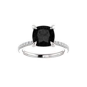 Anillo de Compromiso con Diamante Blanco y Negro en Corte Cojín con Engaste de Puntas para Mujer - Product Image 2
