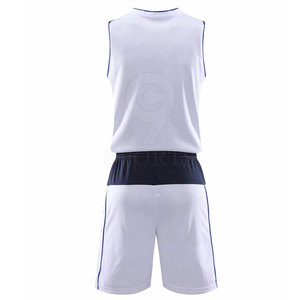Uniforme de baloncesto ligero y transpirable sublimado con colores de equipo, nombre y estilo de conjunto de números - Product Image 6