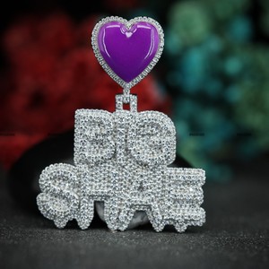 Pendentif double couche en moissanite taille brillant rond avec attache cœur en émail, testé positif au testeur de diamant par Phoenix Enterprise - Product Image 2