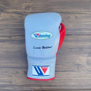 Guantes de Boxeo Personalizados Hechos a Mano con Cuero Genuino, Nombre Personalizado, Equipo de Boxeo Profesional para Entrenamiento y Combate - Product Image 4