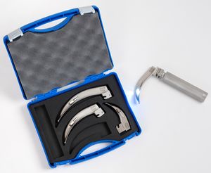 LARINGOSCOPIO REUTILIZABLE, CONVENCIONAL 4 CUCHILLAS SET CUCHILLAS CON MANGO () .... - Product Image 2