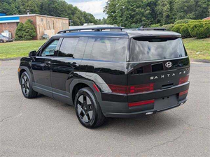 Noir 2024 pour Santa Fe Hybride Automatique SEL AWD d'occasion avec sièges en cuir, démarrage à distance, Bluetooth, sièges trois rangées, toit ouvrant - Product Image 3