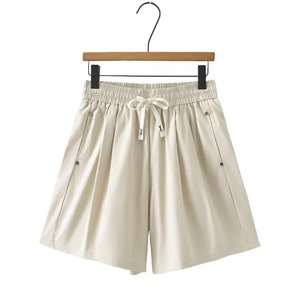 Novedad de verano, pantalones cortos de pierna ancha de talla grande, ropa de mujer de 100KG, pantalones calientes remachados simples e informales - Product Image 3