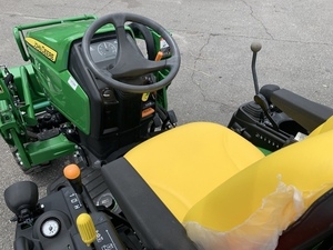 Tracteur John Deere 2025R 2024 | Tracteur John Deere 2025R 4WD 2024 - Product Image 3
