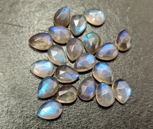 Natural Labradorite Pear <b>Rose</b> Cut Faceted <b>Top</b> Quality 9x13mm <b>Top</b> Quality - Labradorite Pear <b>Rose</b> Cut Faceted - Product Image 5