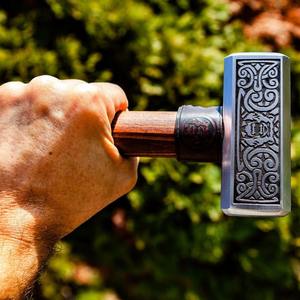 ค้อนไวกิ้งทำมือจาก Steel Craft International ด้ามไม้ฮิคโครี่แอช  ใช้สำหรับตอกตะปู  รับผลิตแบบ OEM - Product Image 2