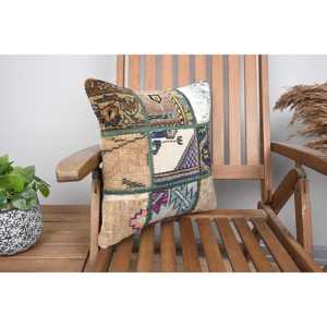 Luxury 16x16 Inch Beige Kilim Patchwork Wool Pillow Vintage <b>Fluffy</b> Woven Throw Pillow for <b>Bedding</b> Sofa Portable Rustic Feature - Product Image 2