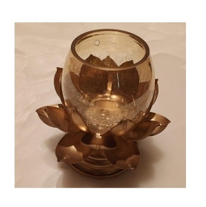 Fait à la main en métal or et or rose votive avec bougeoirs en métal fini antique forme ronde avec bougie - Product Image 6