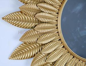 Miroir mural décoratif en métal avec feuilles d'or miroir mural décoratif grand miroir rond en fer pour salon 28 pouces - Product Image 3
