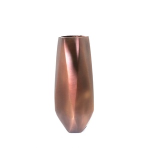 Vase à fleur en aluminium de conception unique Pot de fleur en métal de couleur antique en laiton pour la décoration de table et de mariage personnalisée - Product Image 4