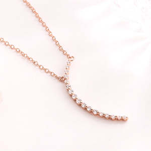 Collana con Ciondolo a Mezzaluna Fatta a Mano in Argento Sterling Placcato Oro Rosa 14K, Gioielli in Platino, Materiale Principale: Ciondolo con Motivo Numerico - Product Image 4