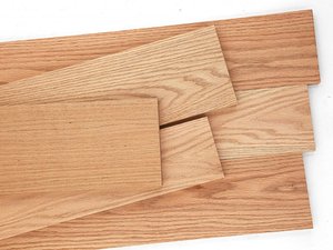 White Cedar Wood <b>Saw</b> and Veneer Round Logs Peeled Logs, structural and construction Lumber, Beams, poles - Product Image 4
